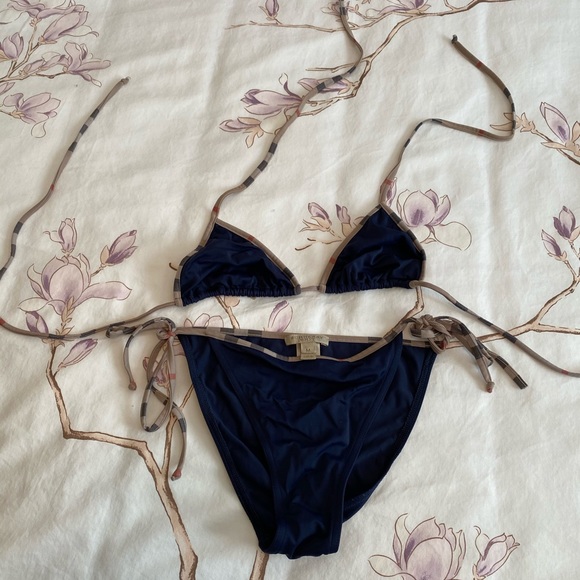 Burberry Brit Navy Bikini.
